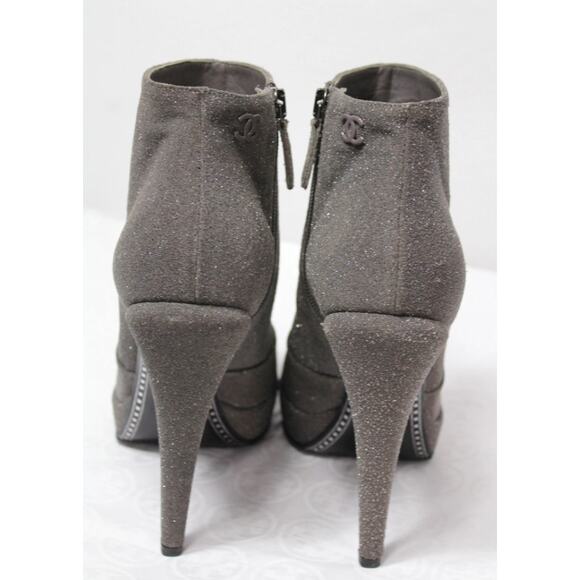CHANEL GLITTER CAP TOE CC ANKLE BOOTS BOOTIES HEELS 39.5 AUTHENTIC BOX! - Picture 8 of 10